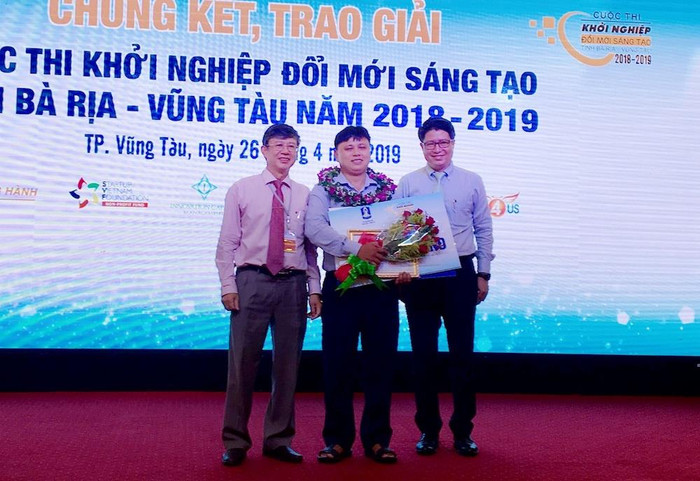 Thầy Trần Thái Sơn mê nghiên cứu khoa học, khởi nghiệp Thầy Trần Thái Sơn mê nghiên cứu khoa học, khởi nghiệp