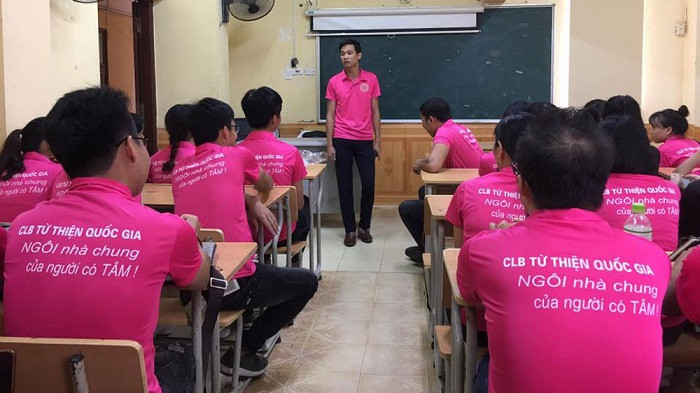 Thủ lĩnh tình nguyện từng là một hiện tượng truyền thống vô cùng nổi tiếng trong cộng đồng tình nguyện viên (Ảnh:facebook Phạm Gia)