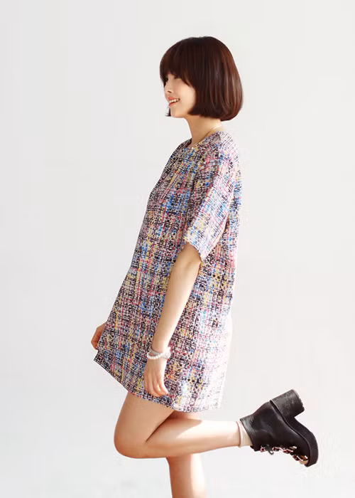 Không gợi cảm như váy bó nhưng váy dáng suông tạo cảm giác “an toàn” cho những cô nàng body không chuẩn