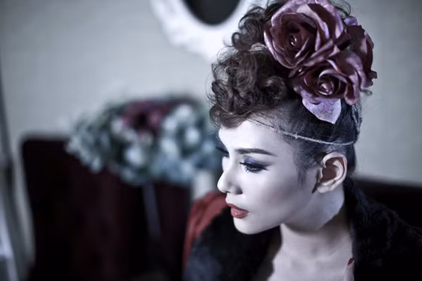 Hoàng Yến từng chia sẻ về một vai diễn trong phim điện ảnh của đạo diễn Lưu Huỳnh. Cô đang chờ đợi ngày đoàn phim bấm máy.