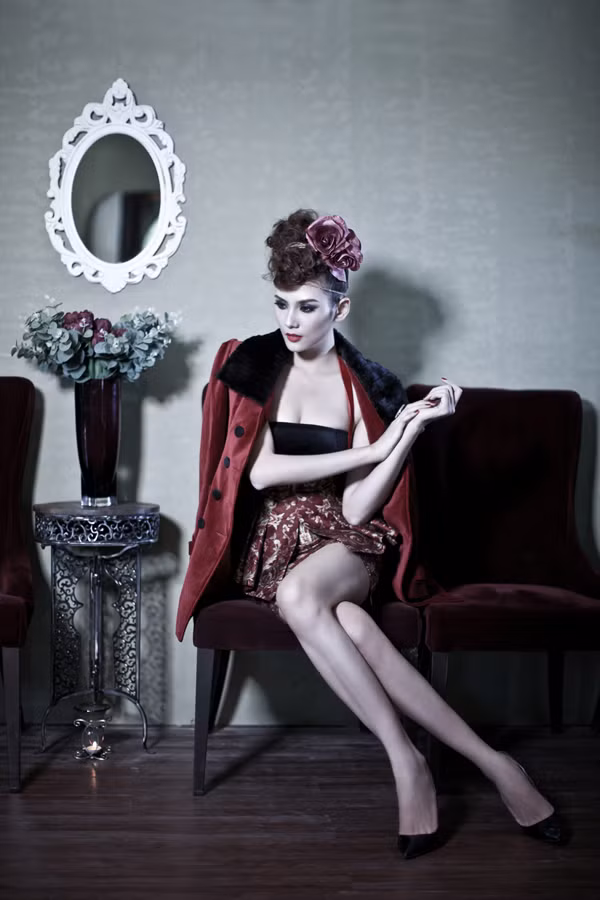 Thời gian này, có nhiều thông tin Hoàng Yến sẽ nối gót các chân dài khác theo đuổi lĩnh vực ca hát, tuy nhiên, bản thân người đẹp cũng chưa khẳng định chắc chắn điều gì.