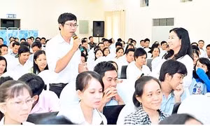 Cô giáo mầm non nỗ lực rèn luyện theo gương Bác ảnh 2 Cô giáo mầm non nỗ lực rèn luyện theo gương Bác ảnh 2