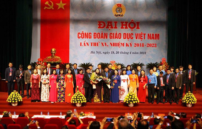 Có nên để Phó hiệu trưởng nhà trường kiêm chức Chủ tịch công đoàn? ảnh 2 Có nên để Phó hiệu trưởng nhà trường kiêm chức Chủ tịch công đoàn? ảnh 2