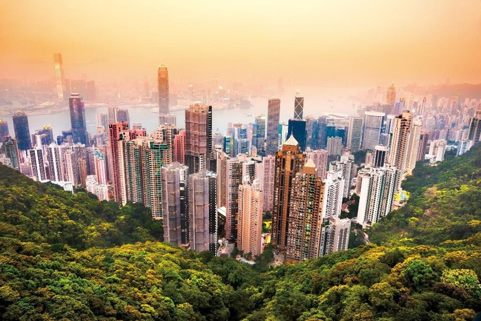 Hong Kong là trung tâm tài chính, thương mại quan trọng, tập trung nhiều đại bản doanh công ty của khu vực châu Á - Thái Bình Dương. Hong Kong là trung tâm tài chính, thương mại quan trọng, tập trung nhiều đại bản doanh công ty của khu vực châu Á - Thái Bình Dương.