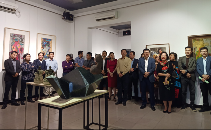 Biểu diễn nghệ thuật tại buổi bế mạc Triển lãm (Ảnh: Phạm Minh) Biểu diễn nghệ thuật tại buổi bế mạc Triển lãm (Ảnh: Phạm Minh)