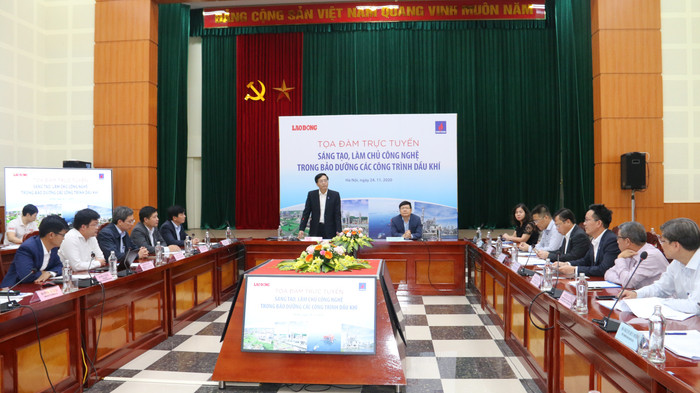 Toàn cảnh tọa đàm. Toàn cảnh tọa đàm.