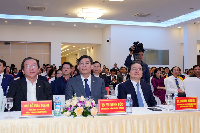 Đại biểu tham dự sự kiện. Đại biểu tham dự sự kiện.