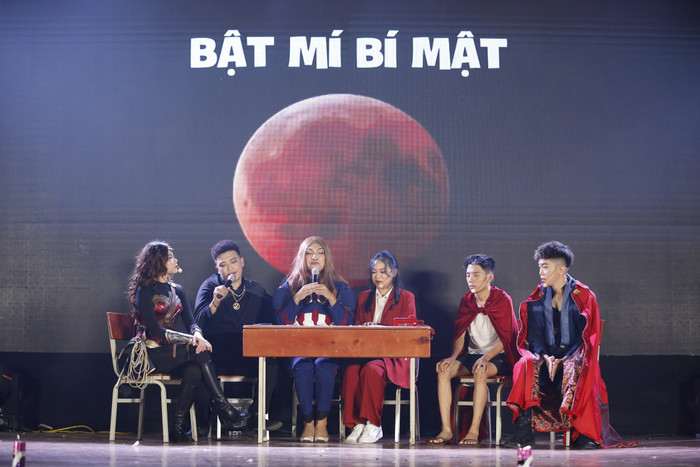 Nhắc tới Học viện X không thể quên một “đặc sản”: Kịch Báo Chí Nhắc tới Học viện X không thể quên một “đặc sản”: Kịch Báo Chí