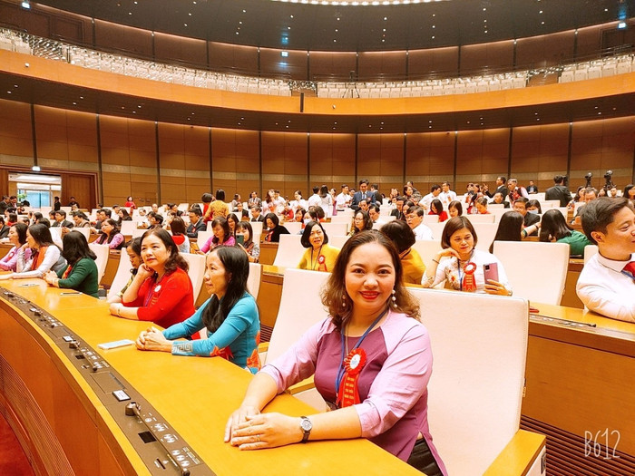 Cô Lê Thị Ánh Phượng được biết đến là giáo viên cắm bản, công tác nhiều năm ở vùng cao giáo dục cực kỳ khó khăn. (Ảnh: Nhân vật cung cấp)