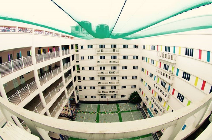 Ngôi trường truyền cảm hứng, khích lệ học sinh nỗ lực sáng tạo và có ý thức trách nhiệm với cộng đồng. Ngôi trường truyền cảm hứng, khích lệ học sinh nỗ lực sáng tạo và có ý thức trách nhiệm với cộng đồng.