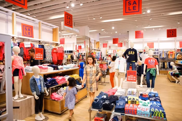 Lễ hội mua sắm Đỏ Vincom 2020 thu hút sự tham gia của nhiều thương hiệu nổi tiếng được yêu thích.