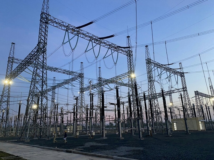 Đóng điện thành công Sân phân phối 500kV Trung tâm điện lực Sông Hậu Đóng điện thành công Sân phân phối 500kV Trung tâm điện lực Sông Hậu