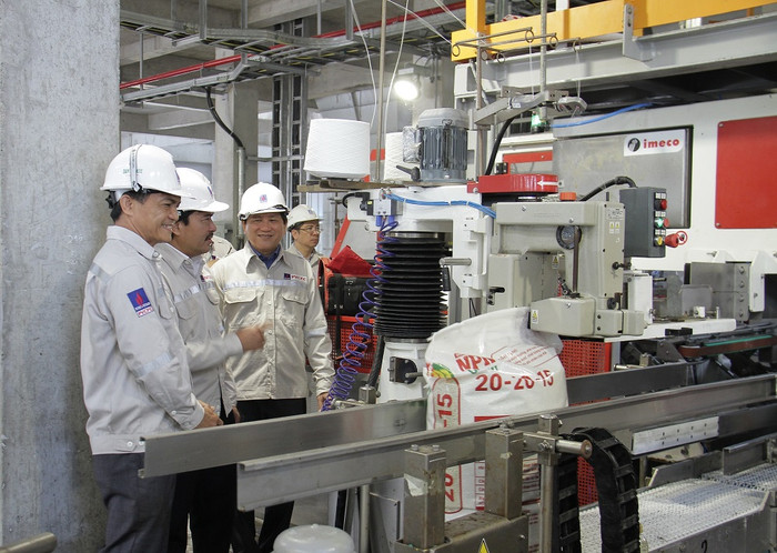 Nỗ lực vượt khủng hoảng "kép", đưa các dự án về đích đúng tiến bộ ảnh 4