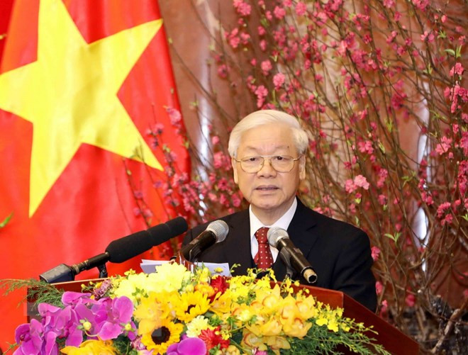 Tổng Bí thư Nguyễn Phú Trọng chúc Tết các đồng chí lãnh đạo và nguyên lãnh đạo Đảng, Nhà nước, Mặt trận Tổ quốc Việt Nam. (Ảnh: Phương Hoa/TTXVN) Tổng Bí thư Nguyễn Phú Trọng chúc Tết các đồng chí lãnh đạo và nguyên lãnh đạo Đảng, Nhà nước, Mặt trận Tổ quốc Việt Nam. (Ảnh: Phương Hoa/TTXVN)