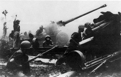 Tướng Vương Thừa Vũ với kinh nghiệm chiến đấu “hiểm địa nhất phu địch vạn nhân” ảnh 2 Tướng Vương Thừa Vũ với kinh nghiệm chiến đấu “hiểm địa nhất phu địch vạn nhân” ảnh 2