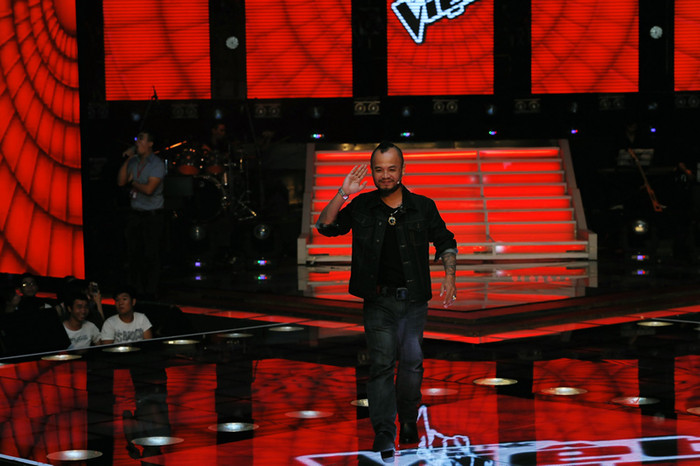 HLV Trần Lập. HLV Trần Lập.