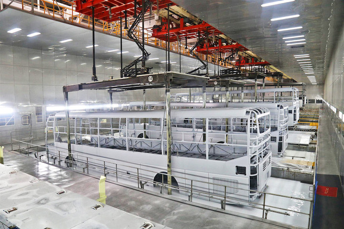 Dây chuyền sơn tĩnh điện tại nhà máy bus Thaco Dây chuyền sơn tĩnh điện tại nhà máy bus Thaco