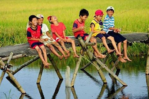 làm thế nào để trẻ có được một mùa hè đúng nghĩa trong khi ba mẹ suốt ngày đầu tắt mặt tối vì mưu sinh? Ảnh minh hoạ: anninhthudo.vn làm thế nào để trẻ có được một mùa hè đúng nghĩa trong khi ba mẹ suốt ngày đầu tắt mặt tối vì mưu sinh? Ảnh minh hoạ: anninhthudo.vn