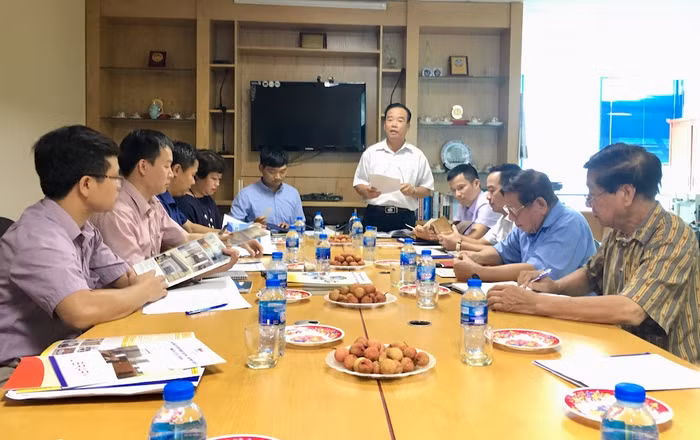 Quang cảnh chương trình trù bị về việc ra mắt câu lạc bộ Kết nối doanh nghiệp - viện - trường. Ảnh: Vương Thuỷ