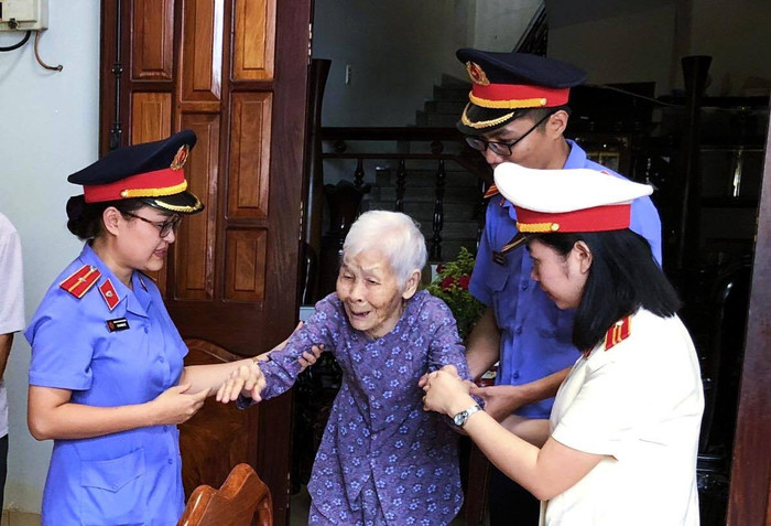 Hình ảnh đẹp của những cán bộ, công chức ngành Kiểm sát trên mọi miền Tổ quốc.