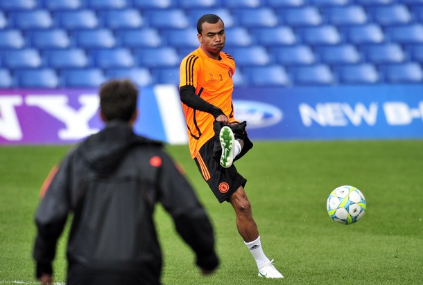 Sẽ là một ngày vất vả với Ashley Cole Sẽ là một ngày vất vả với Ashley Cole