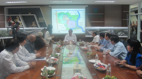 Toàn cảnh buổi làm việc với sự tham dự của đầy đủ lãnh đạo các Sở, ban ngành thành phố (ảnh: P.L) Toàn cảnh buổi làm việc với sự tham dự của đầy đủ lãnh đạo các Sở, ban ngành thành phố (ảnh: P.L)