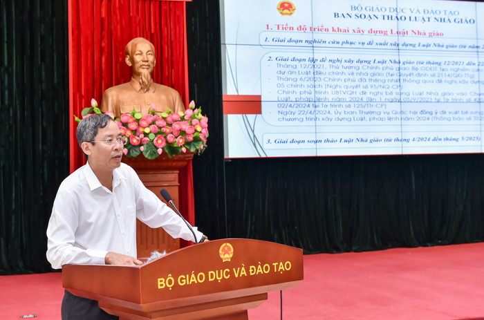 Ông Vũ Minh Đức, Cục trưởng Cục Nhà giáo và Cán bộ quản lý giáo dục, Bộ Giáo dục và Đào tạo, thành viên thường trực Ban soạn thảo dự án Luật Nhà giáo. 1 (7).jpg