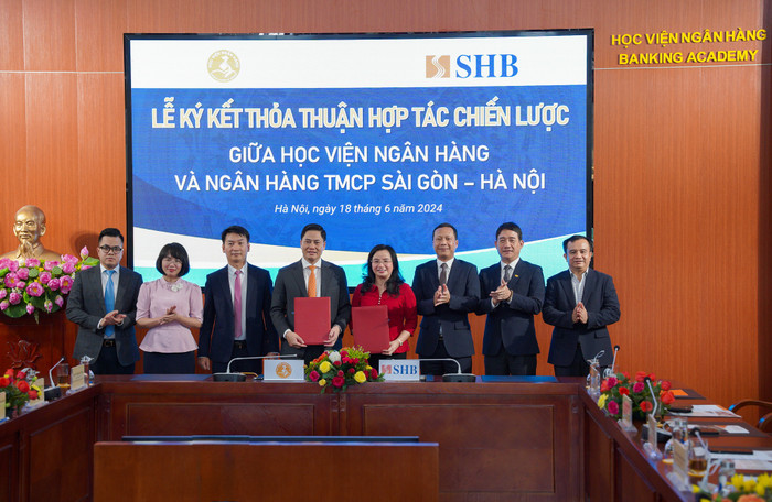Hợp tác hứa hẹn mở ra nhiều cơ hội phát triển mới cho SHB và Học viện Ngân hàng. Ảnh 1.jpg