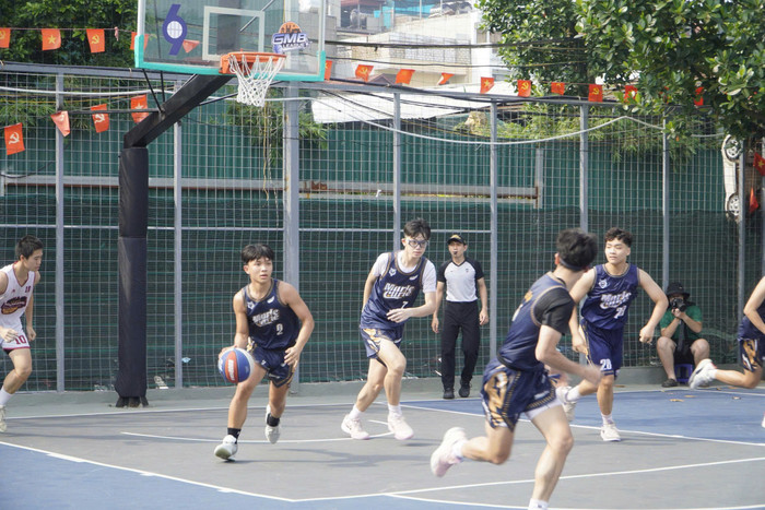 z6820350584205-7bbb5217df9a2f90fbfda52cad77ea07.jpg