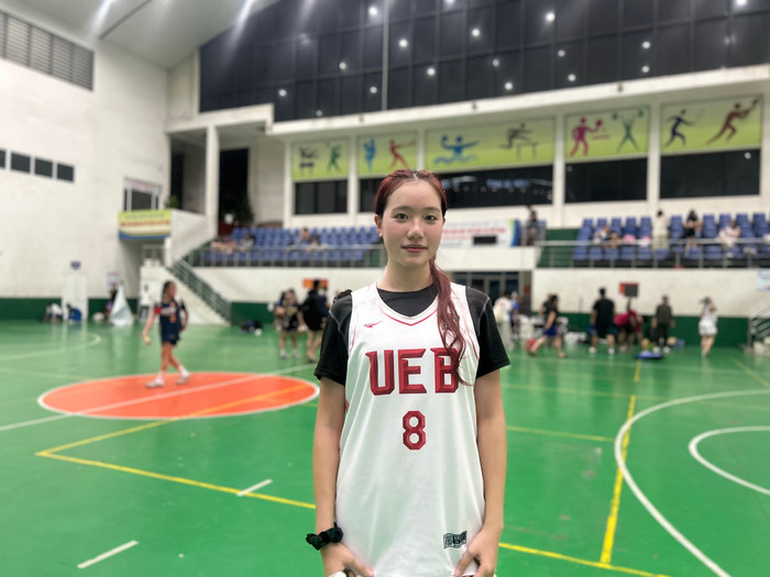 Nguyễn Mỹ Linh, đội trưởng đội bóng rổ Trường Đại học Kinh tế, Đại học Quốc gia Hà Nội. img-3066.jpg
