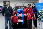 Khách Việt đổi từ xe xăng sang VinFast VF 5: “Xe bốc, vợ con hết say xe, chi phí bằng 0”