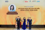 Tổng Giám đốc SHB được vinh danh “Nữ doanh nhân Việt Nam tiêu biểu - Bông hồng vàng” năm 2025