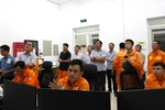 Lãnh đạo EVNNPT cùng nhiều cán bộ công nhân viên EVNNPT trắng đêm trực ứng phó với bão số 10