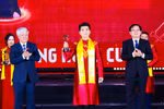 Doanh nhân Đỗ Quang Vinh được vinh danh trong Top 10 Giải thưởng Sao Đỏ 2025