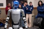Lê Hoàng Robotics tài trợ robot hình người và robot 4 chân Unitree nghiên cứu tại trường ĐH-CĐ