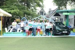 Người TP.HCM thích thú trải nghiệm VinFast VF 6 trong không gian xanh