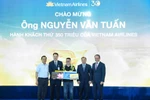 Vietnam Airlines đón hành khách thứ 350 triệu sau 30 năm thành lập