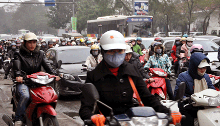 Ùn tắc giao thông trên phố Thái Thịnh và Trường Chinh. Ảnh: Ngọc Lân Ùn tắc giao thông trên phố Thái Thịnh và Trường Chinh. Ảnh: Ngọc Lân