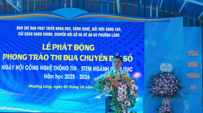 Ủy ban nhân dân phường Láng phát động phong trào thi đua chuyển đổi số. Ảnh: UBND phường. phuong-lang-6.jpg