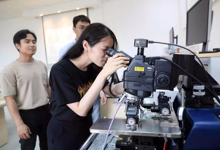 Phòng thí nghiệm vi mạch và hệ thống cao tần tại Trường Đại học Bách khoa (Đại học Quốc gia Thành phố Hồ Chí Minh). Ảnh: website nhà trường.