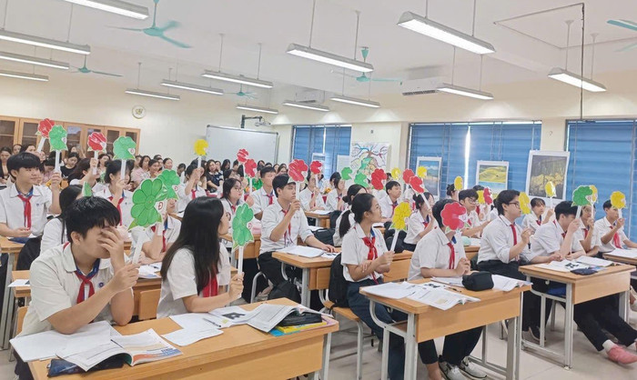 Học sinh Trường Trung học cơ sở Lý Thường Kiệt (phường Bồ Đề, Hà Nội) trong một tiết học. Ảnh: NTCC. hoc-sinh.jpg