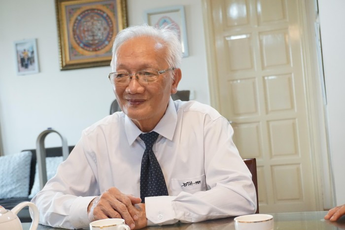 Tiến sĩ Nguyễn Tùng Lâm - Phó Chủ tịch Hội Khoa học tâm lý giáo dục Việt Nam, Chủ tịch Hội đồng giáo dục Trường Trung học phổ thông Đinh Tiên Hoàng. Ảnh: Nguyên Phương. thay-lam-1.jpg