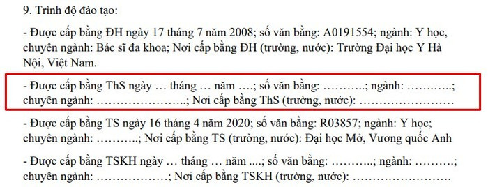 Quá trình đào tạo của Tiến sĩ Vũ Quốc Đạt bỏ trống nội dung về việc được cấp bằng Thạc sĩ. Ảnh chụp màn hình. bang-thac-si.jpg