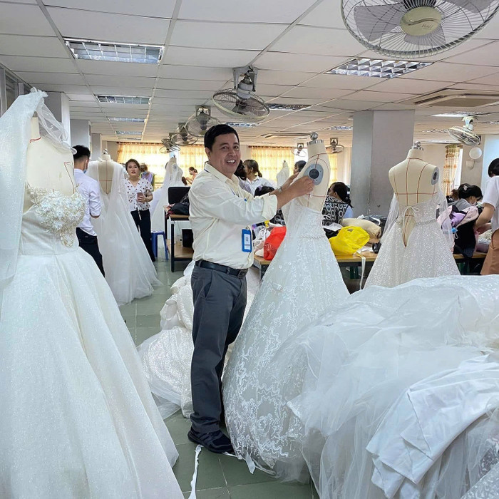 Tiến sĩ Nguyễn Mậu Tùng – Trưởng khoa Khoa Công nghệ may – Thời trang, Trường Đại học Công nghiệp Thành phố Hồ Chí Minh. Ảnh NVCC. c7d10ca158e2edbcb4f3.jpg