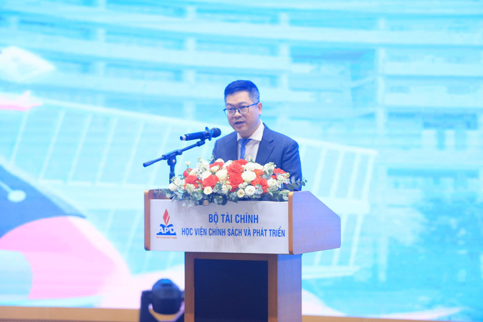 Tiến sĩ Nguyễn Thế Vinh - Phó Giám đốc Học viện Chính sách và Phát triển. Ảnh website nhà trường. thay-vinh.jpg