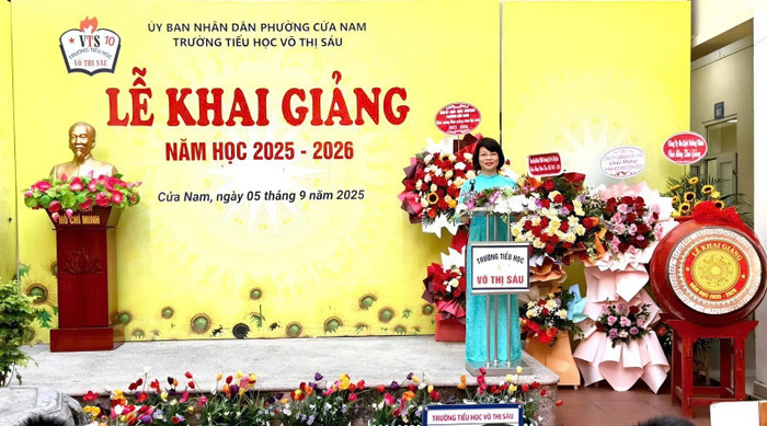 Cô Nguyễn Thanh Hà - Phó Hiệu trưởng Trường Tiểu học Võ Thị Sáu (phường Cửa Nam, Hà Nội). Ảnh: NVCC. snapedit-1760399000626.jpg