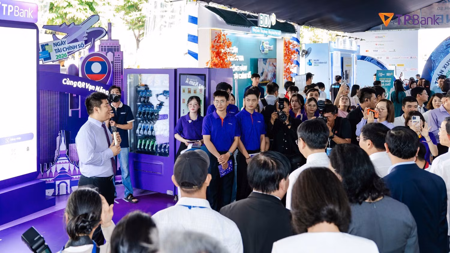 gian-hang-qr-van-nang-tpbank.jpg