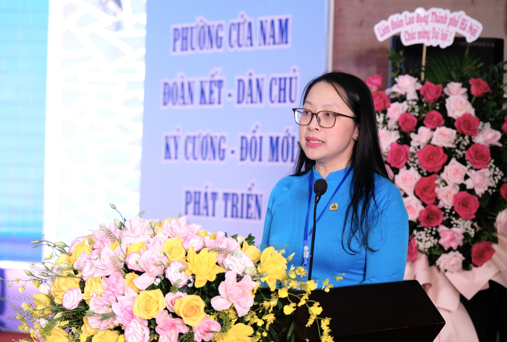 Bà Trần Kim Huyền - Chủ tịch Công đoàn phường Cửa Nam. c-huyen.jpg