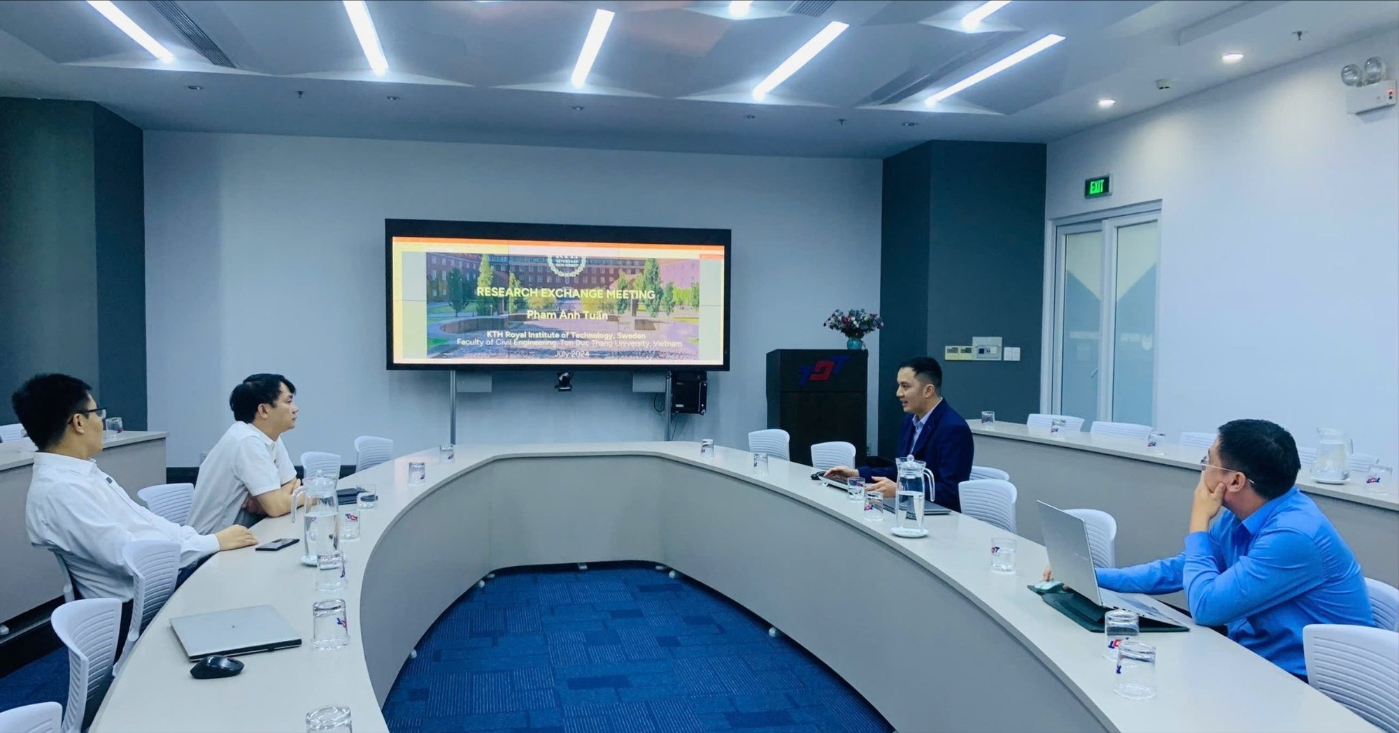 Tiến sĩ Phạm Anh Tuấn theo đuổi khoa học với sự bền bỉ và niềm đam mê. Ảnh: NVCC. 522929897-23958013650526328-7947139506369899457-n-9405.jpg
