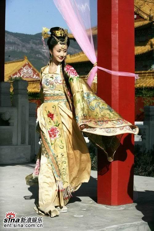 Tôn Phi Phi trong tạo hình nàng A Cửu xinh đẹp, phiên bản 2006.